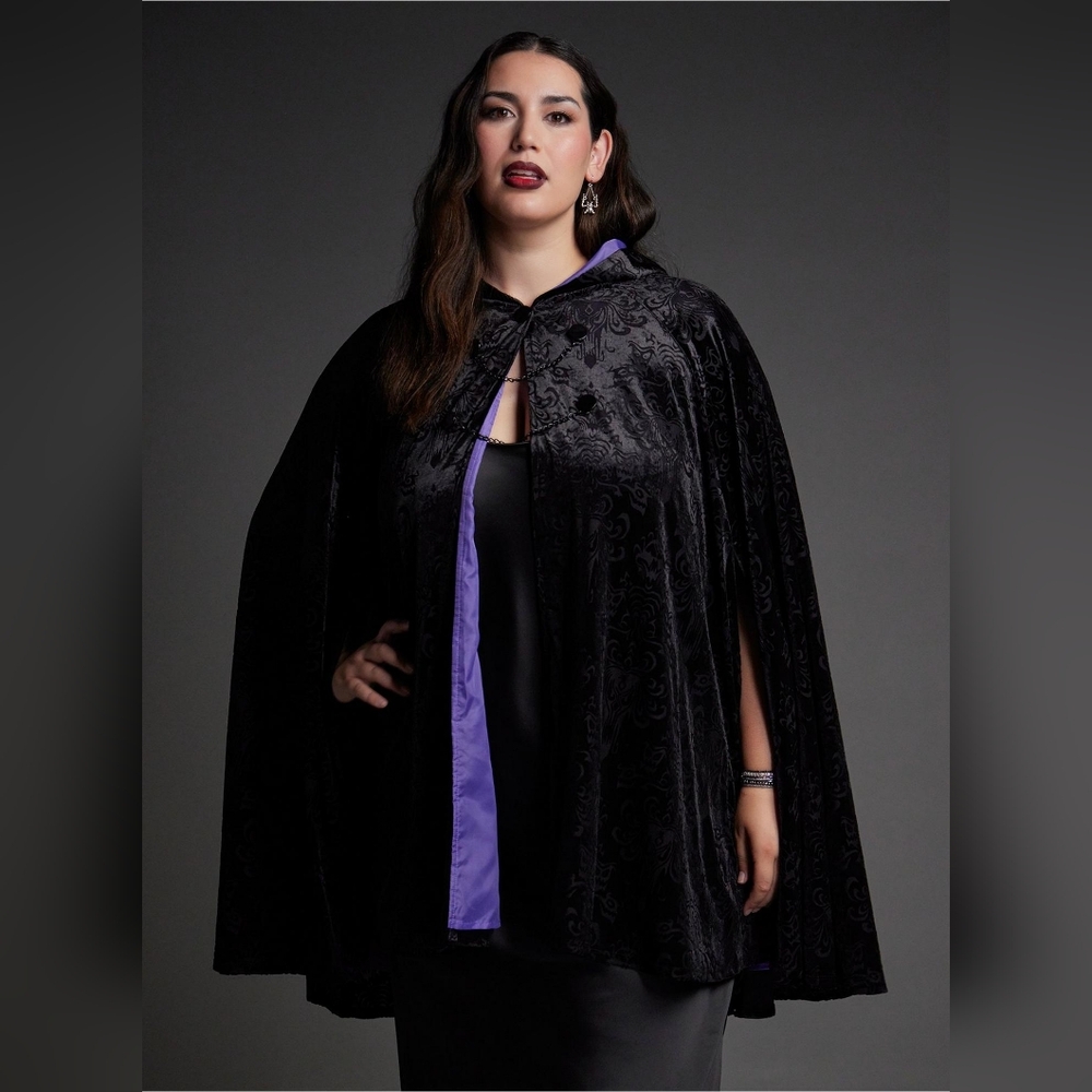 Elegant Black Velvet Cape with Purple Lining